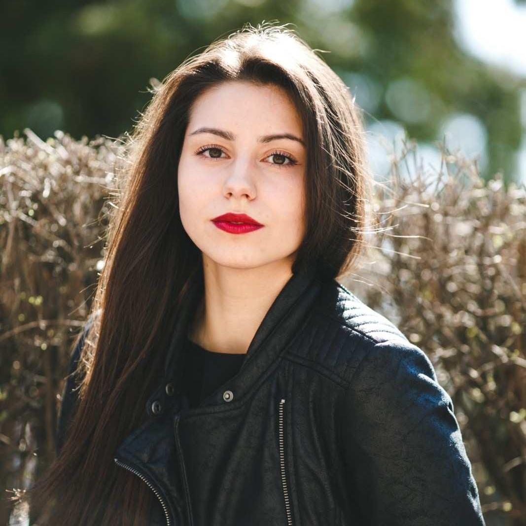 Ariana Arham